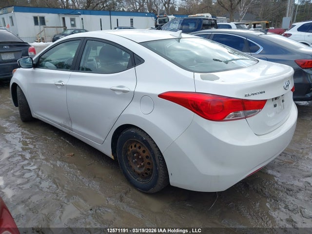 2013 Hyundai Elantra მანქანა იყიდება აუქციონზე, vin: 5NPDH4AE1DH330587, აუქციონის ნომერი: 12571191