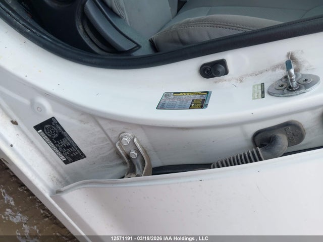 2013 Hyundai Elantra მანქანა იყიდება აუქციონზე, vin: 5NPDH4AE1DH330587, აუქციონის ნომერი: 12571191