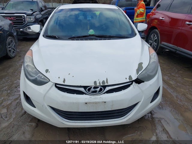 2013 Hyundai Elantra მანქანა იყიდება აუქციონზე, vin: 5NPDH4AE1DH330587, აუქციონის ნომერი: 12571191