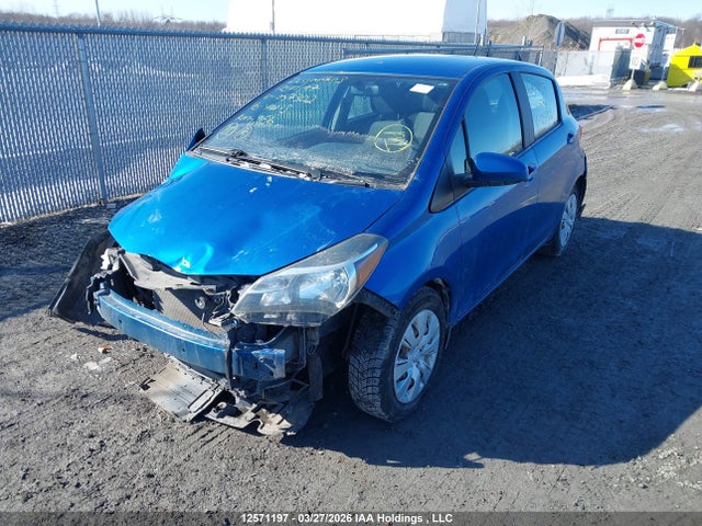 VNKKTUD33GA057302 Toyota YARIS LE