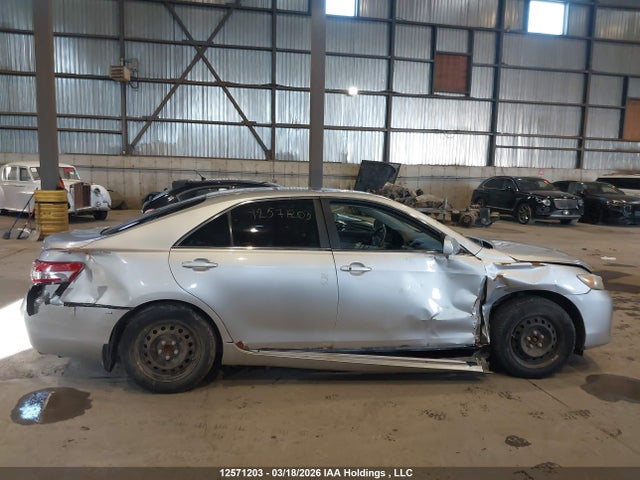 Aukcja sprzedaży 2011 Toyota Camry Se/le/xle, vin: 4T1BF3EK4BU210854, numer aukcji: 12571203