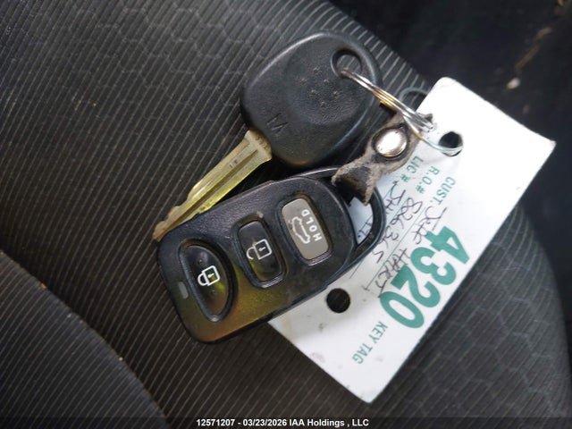 5NPD74LF5JH243490 Hyundai Elantra L