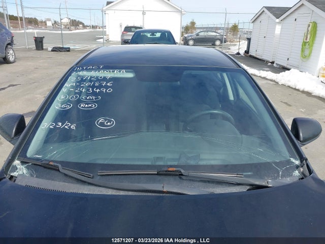 5NPD74LF5JH243490 Hyundai Elantra L