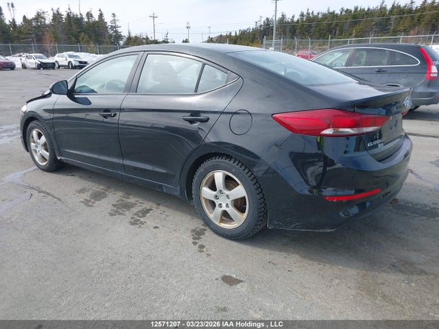 5NPD74LF5JH243490 Hyundai Elantra L