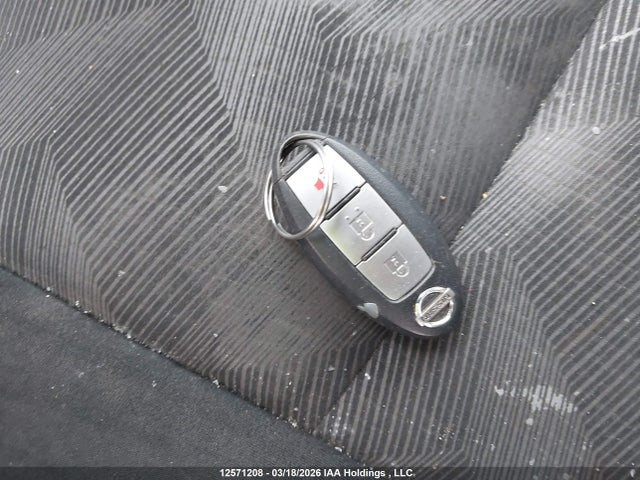 2015 Nissan Rogue S/sl/sv მანქანა იყიდება აუქციონზე, vin: 5N1AT2MV4FC838015, აუქციონის ნომერი: 12571208