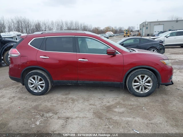 2015 Nissan Rogue S/sl/sv მანქანა იყიდება აუქციონზე, vin: 5N1AT2MV4FC838015, აუქციონის ნომერი: 12571208
