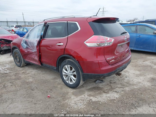 2015 Nissan Rogue S/sl/sv მანქანა იყიდება აუქციონზე, vin: 5N1AT2MV4FC838015, აუქციონის ნომერი: 12571208