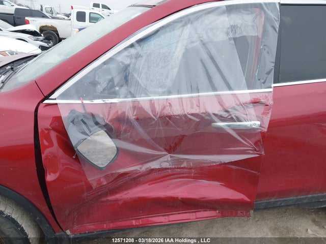 2015 Nissan Rogue S/sl/sv მანქანა იყიდება აუქციონზე, vin: 5N1AT2MV4FC838015, აუქციონის ნომერი: 12571208