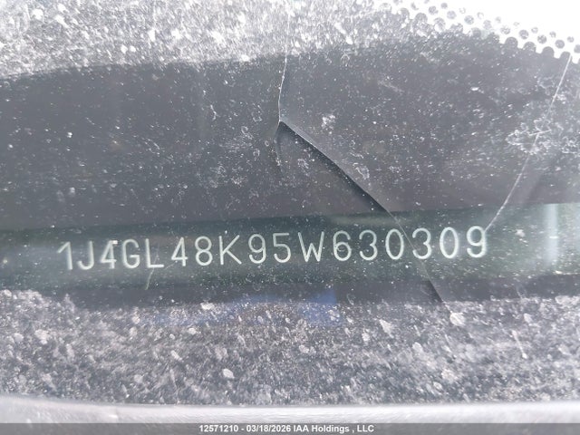 2005 Jeep Liberty Sport მანქანა იყიდება აუქციონზე, vin: 1J4GL48K95W630309, აუქციონის ნომერი: 12571210