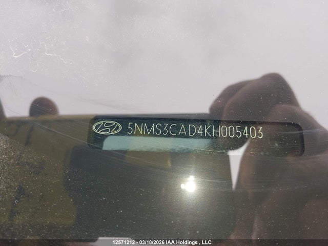 Продажа на аукционе авто 2019 Hyundai Santa Fe Preferred 2.4, vin: 5NMS3CAD4KH005403, номер лота: 12571212