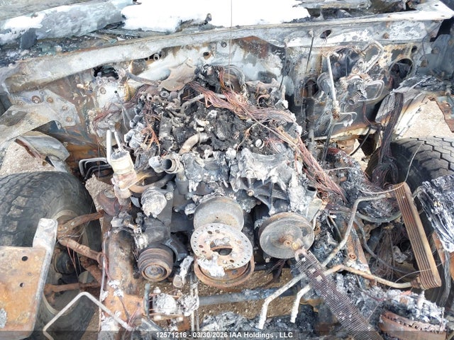 12571216 :رقم المزاد ، 1GYEK63N02R275712 vin ، 2002 Cadillac Escalade 4.4 مزاد بيع