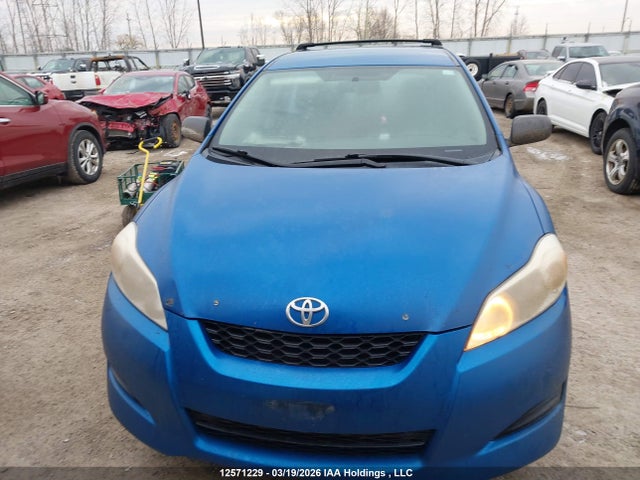 12571229 :رقم المزاد ، 2T1LE4EE4AC018583 vin ، 2010 Toyota Matrix مزاد بيع