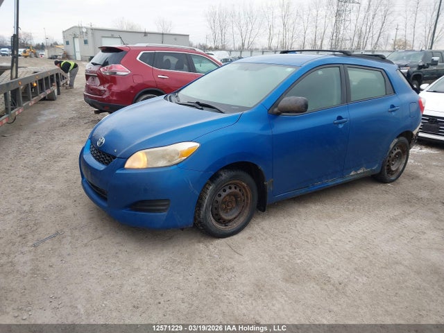 12571229 :رقم المزاد ، 2T1LE4EE4AC018583 vin ، 2010 Toyota Matrix مزاد بيع