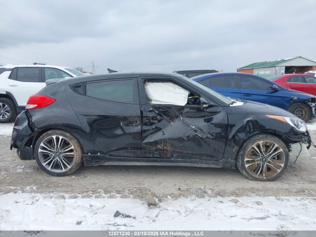Продаж на аукціоні авто 2016 Hyundai Veloster Turbo, vin: KMHTC6AE7GU300053, номер лоту: 12571230