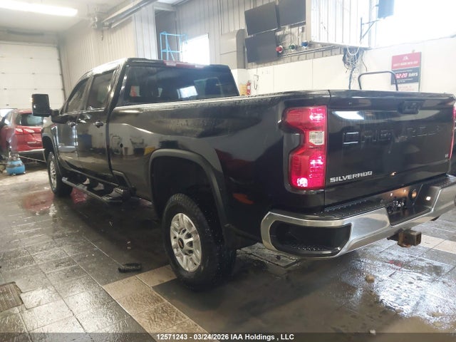 1GC4YNE78NF119383 Chevrolet Silverado K2500 Heavy Duty Lt