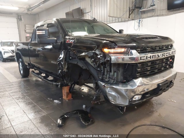 1GC4YNE78NF119383 Chevrolet Silverado K2500 Heavy Duty Lt