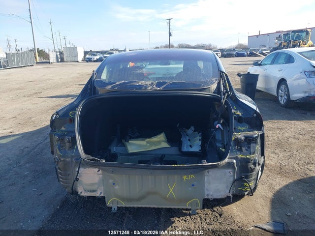 12571248 :رقم المزاد ، 5YJ3E1EA6JF020973 vin ، 2018 Tesla Model 3 مزاد بيع