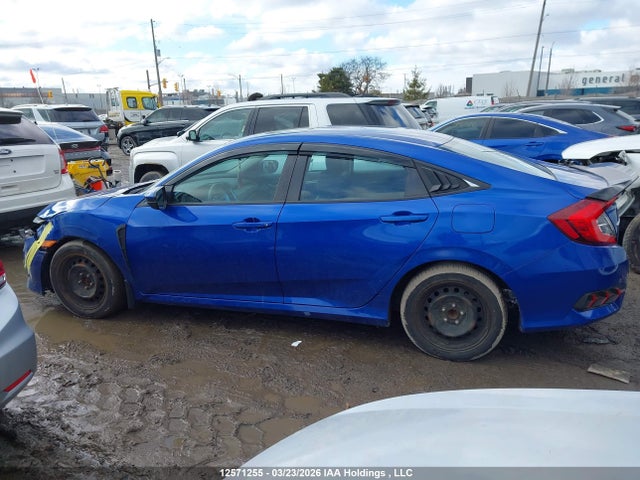 Продаж на аукціоні авто 2018 Honda Civic Ex, vin: 2HGFC2F84JH026321, номер лоту: 12571255