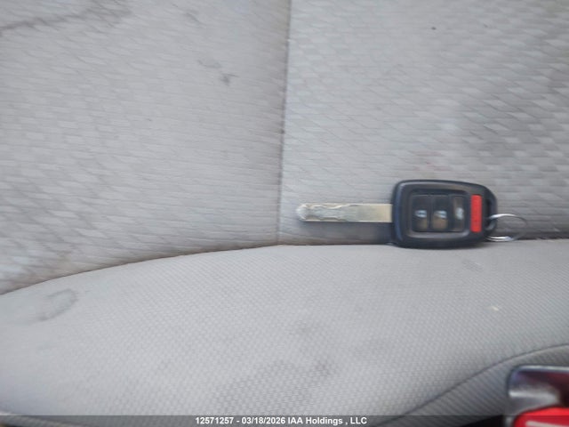 Продажа на аукционе авто 2015 Honda Civic Lx, vin: 2HGFB2E49FH049585, номер лота: 12571257