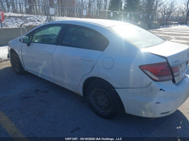 Продажа на аукционе авто 2015 Honda Civic Lx, vin: 2HGFB2E49FH049585, номер лота: 12571257