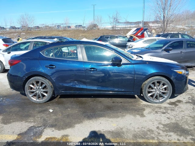 3MZBN1W32JM191790 Mazda 3 Grand Touring