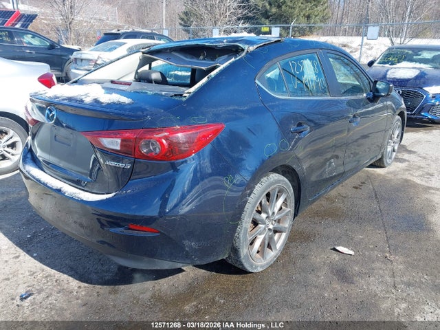 3MZBN1W32JM191790 Mazda 3 Grand Touring