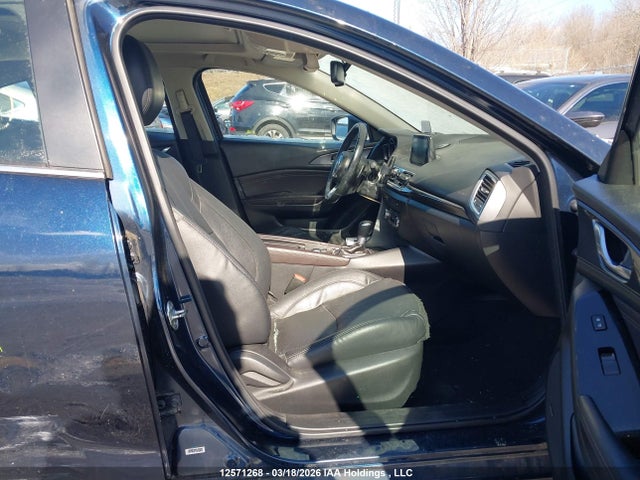3MZBN1W32JM191790 Mazda 3 Grand Touring