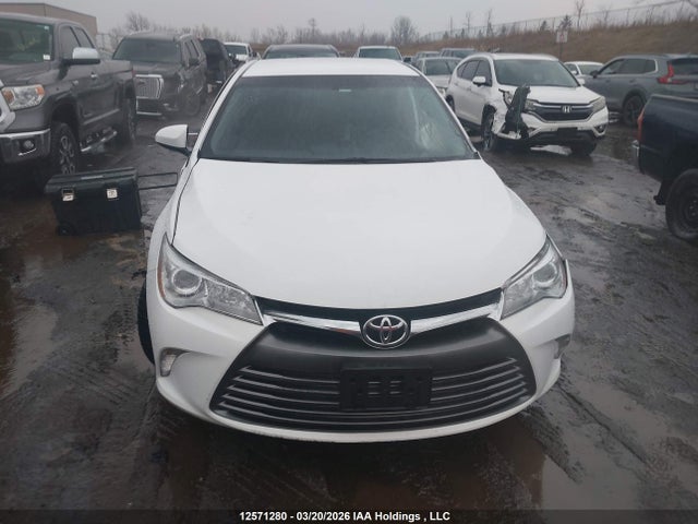 2016 Toyota Camry Le მანქანა იყიდება აუქციონზე, vin: 4T1BF1FK0GU559262, აუქციონის ნომერი: 12571280