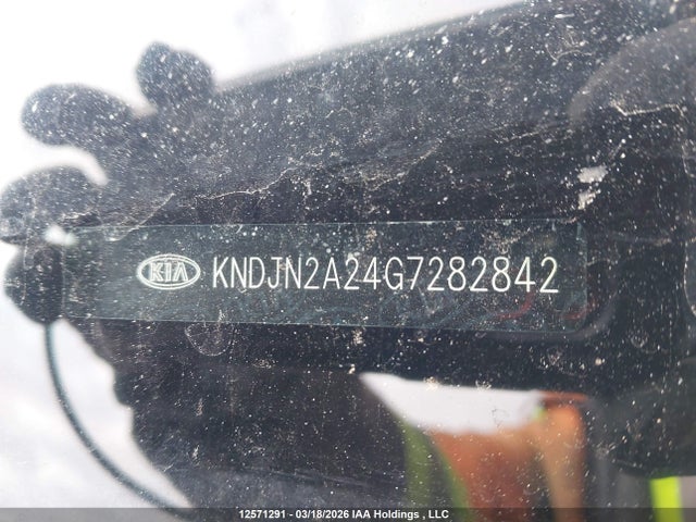 KNDJN2A24G7282842 KIA Soul