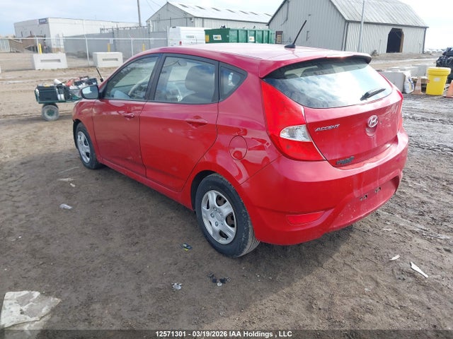 KMHCT5AE6GU241846 Hyundai ACCENT SE