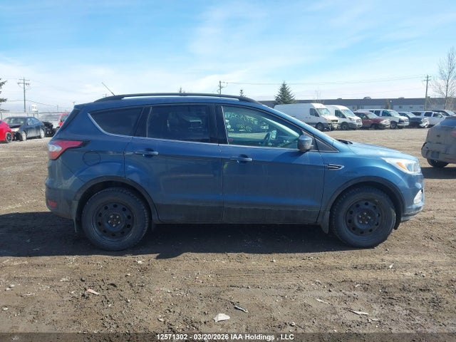 2018 Ford Escape Se მანქანა იყიდება აუქციონზე, vin: 1FMCU9GD9JUB32498, აუქციონის ნომერი: 12571302