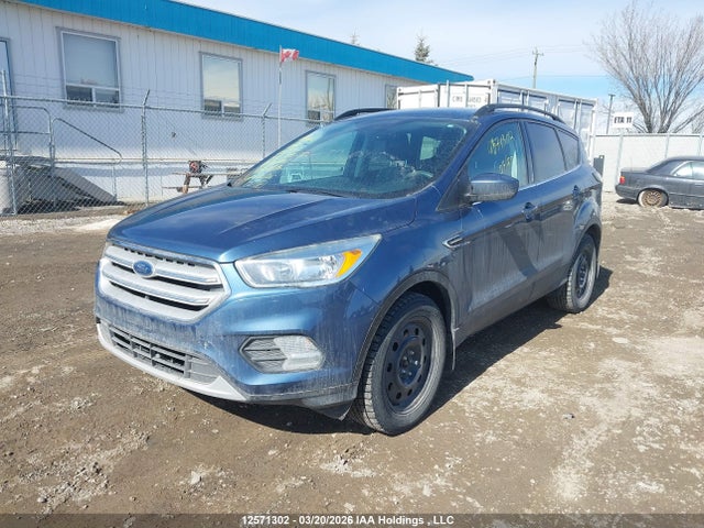 2018 Ford Escape Se მანქანა იყიდება აუქციონზე, vin: 1FMCU9GD9JUB32498, აუქციონის ნომერი: 12571302