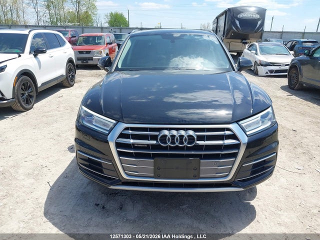 WA1ANAFY2J2204484 Audi Q5 2.0t Komfort