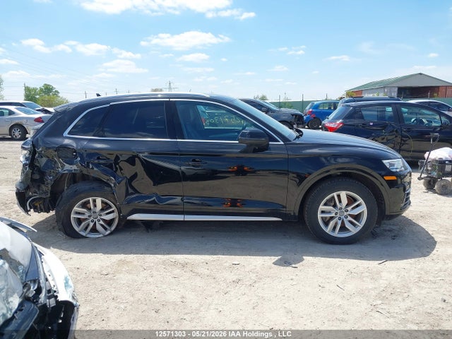 WA1ANAFY2J2204484 Audi Q5 2.0t Komfort