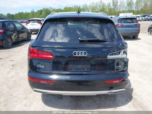 WA1ANAFY2J2204484 Audi Q5 2.0t Komfort