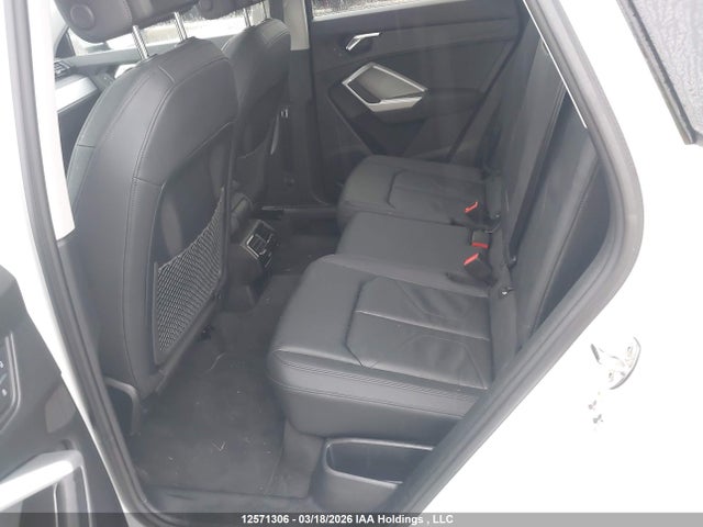 WA1AUCF38S1074186 Audi Q3 Premium 40
