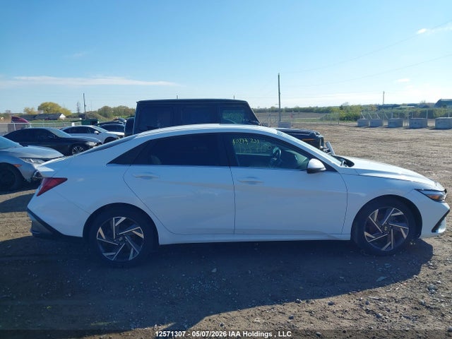 2024 Hyundai Elantra Luxury მანქანა იყიდება აუქციონზე, vin: KMHLN4DG7RU754575, აუქციონის ნომერი: 12571307