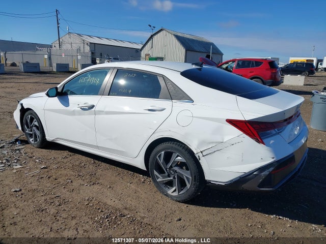 2024 Hyundai Elantra Luxury მანქანა იყიდება აუქციონზე, vin: KMHLN4DG7RU754575, აუქციონის ნომერი: 12571307