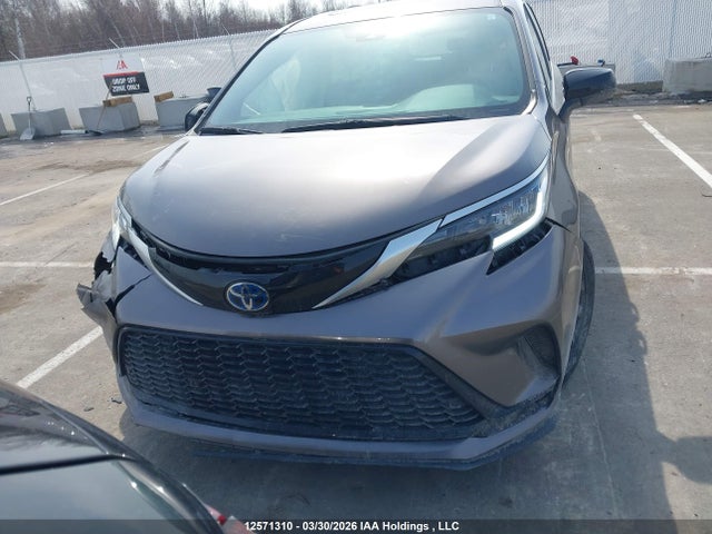 2022 Toyota Sienna Xse 7-passenger მანქანა იყიდება აუქციონზე, vin: 5TDGRKEC3NS095760, აუქციონის ნომერი: 12571310