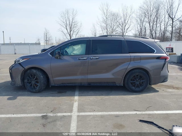 2022 Toyota Sienna Xse 7-passenger მანქანა იყიდება აუქციონზე, vin: 5TDGRKEC3NS095760, აუქციონის ნომერი: 12571310