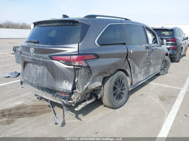 2022 Toyota Sienna Xse 7-passenger მანქანა იყიდება აუქციონზე, vin: 5TDGRKEC3NS095760, აუქციონის ნომერი: 12571310