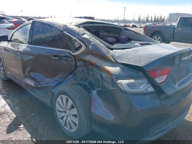 12571328 :رقم المزاد ، 1C3CCCFB3FN614720 vin ، 2015 Chrysler 200 Lx مزاد بيع