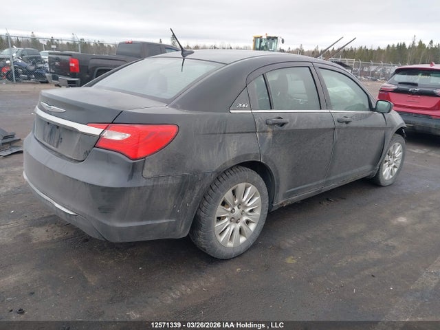 2014 Chrysler 200 Lx მანქანა იყიდება აუქციონზე, vin: 1C3CCBAB0EN232032, აუქციონის ნომერი: 12571339