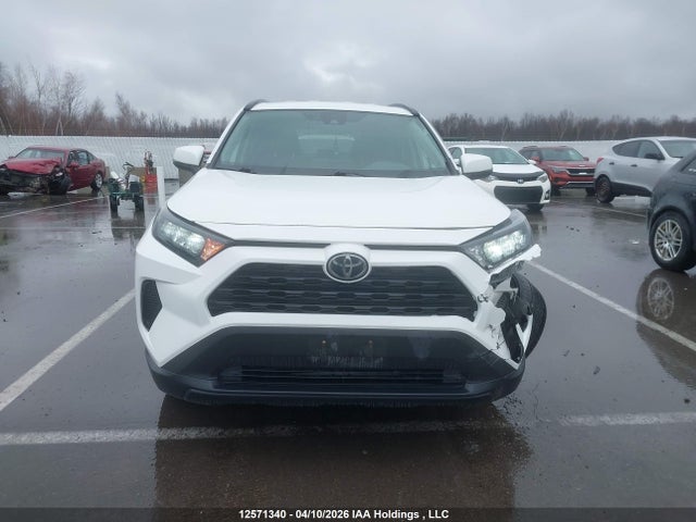 Toyota RAV4 LE 2019 2T3B1RFV1KC046367 Image 13