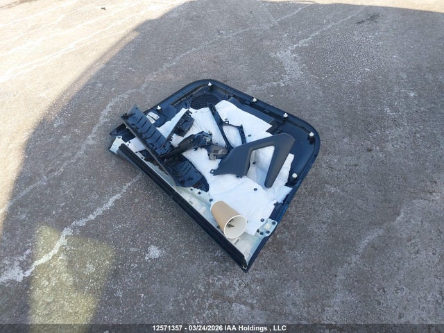 5N1AT2MT5GC881424 Nissan ROGUE S/SV