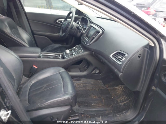 2016 Chrysler 200 C მანქანა იყიდება აუქციონზე, vin: 1C3CCCCG5GN194623, აუქციონის ნომერი: 12571360