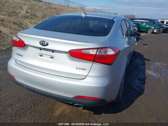 2015 Kia Forte Ex მანქანა იყიდება აუქციონზე, vin: KNAFX4A80F5396229, აუქციონის ნომერი: 12571366
