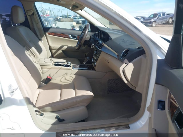 Aukcja sprzedaży 2014 Mercedes-benz C 300 4matic, vin: WDDGF8ABXEG222786, numer aukcji: 12571369
