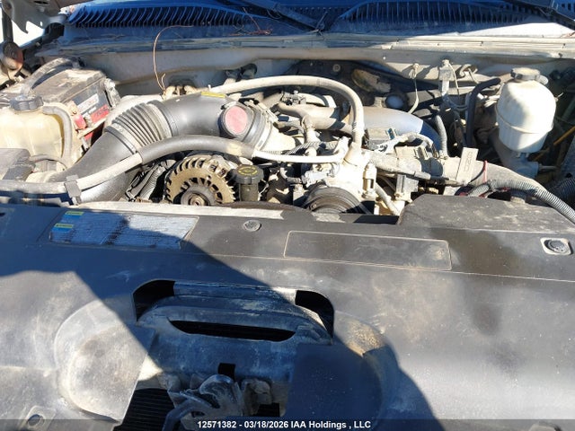 2004 Chevrolet Silverado K2500 Heavy Duty მანქანა იყიდება აუქციონზე, vin: 1GCHK29134E166784, აუქციონის ნომერი: 12571382