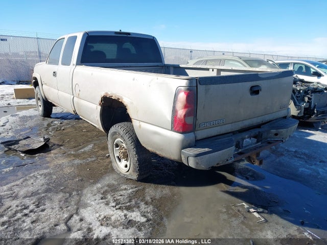 2004 Chevrolet Silverado K2500 Heavy Duty მანქანა იყიდება აუქციონზე, vin: 1GCHK29134E166784, აუქციონის ნომერი: 12571382